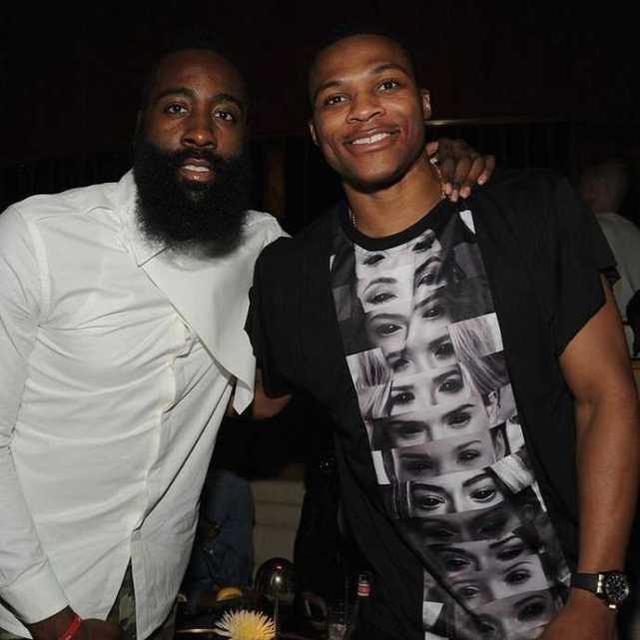 缺谁都能打！本赛季东契奇缺席的比赛湖人战绩4胜1负（东契奇缺阵场次，湖人本季4胜1负：缺谁都照打！）