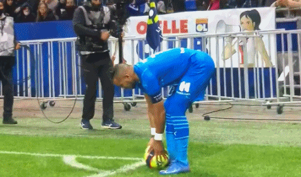 中超土帅成绩：韩鹏半程接手拿第5，曲刚半程接手未能保级（中超本土主帅成绩单：韩鹏半程接手升至第5，曲刚半程执教未能保级）