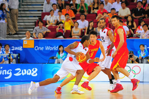 科尔：爱德华兹缺席不会让我们松懈，我们还没资格说那种话（科尔：即使爱德华兹缺阵我们也不会松懈，我们还没到能那样说话的程度）