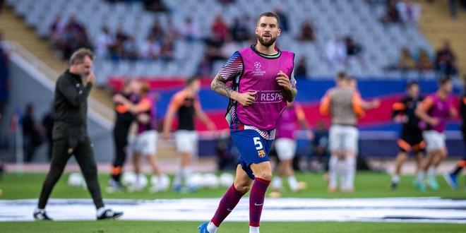 库蒂尼奥身价下降到350万欧，巅峰身价1.5亿，本赛季52场11球（库蒂尼奥身价跌至350万欧，曾达1.5亿巅峰，本季52场打入11球）