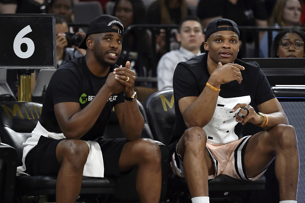 泽林斯基：下一轮踢利物浦必须好好表现，我们要争取进入前八（泽林斯基：对阵利物浦必须拿出状态，我们的目标是冲击八强）