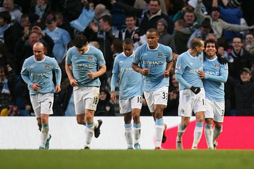 法国、挪威同组，姆巴佩和哈兰德将在世界杯小组赛迎来交手（世界杯小组赛看点：法国遇挪威，姆巴佩对决哈兰德）