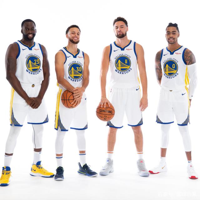 太犀利！看当年和中国男篮对阵时的闪电侠韦德（锋芒毕露！重温韦德当年对阵中国男篮的闪电表现）