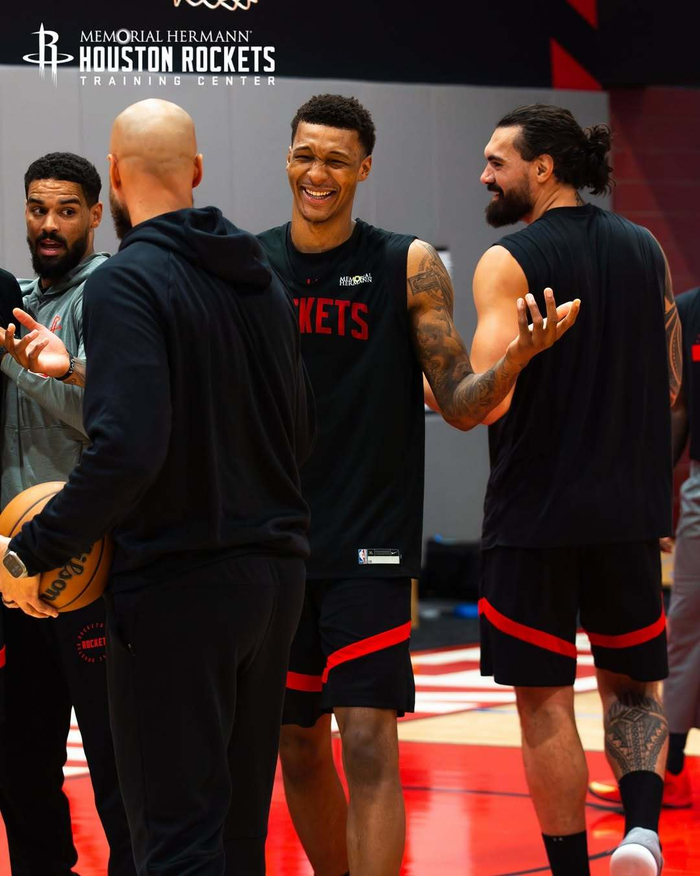 赫罗纳1-0阿拉维斯，齐甘科夫一锤定音（齐甘科夫绝杀，赫罗纳1-0力克阿拉维斯）