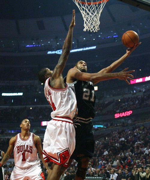 快船连败后成功反弹（快船摆脱连败重回正轨）